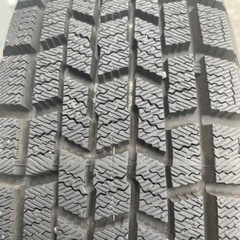 スタッドレスタイヤ(ホイル付)155/80R13🛞🚗