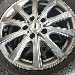 プリウスαスタッドレスタイヤ