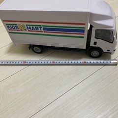 【決定】コンビニトラック　おもちゃ
