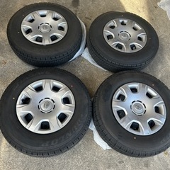2022年　ハイエース純正　ダンロップ　夏タイヤ
