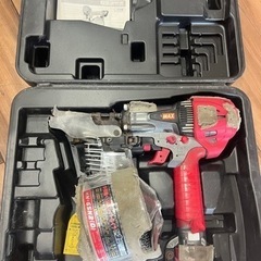 MAX マックス 65mm 高圧スーパーネイラ HN-65N2(D) 釘打ち機 大工道具 エアツール ケース付き