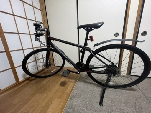 《受け渡しの方決まりました》TREK  FX3 2018年モデル