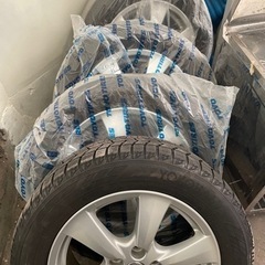 20エスティマハイブリッドの純正ホイールとスタットレス