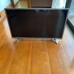 [ジャンク品]ハイセンス　32型ハイビジョンLED液晶TV