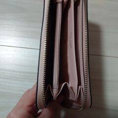 Katespadeの長財布