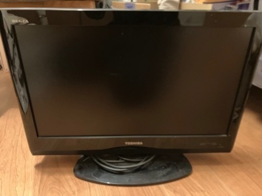 東芝　REGZA 22V テレビ