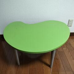 テーブル　グリーン　サイズ高さ約34cm　横幅約74cm　縦約6...