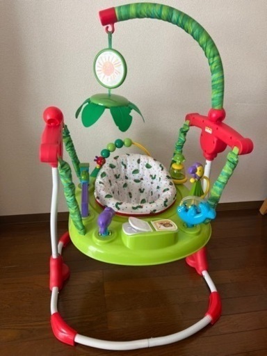 はらぺこあおむしアクティビティジャンパー