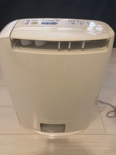 Panasonic　衣類乾燥除湿機　F-YZP60　2017年製