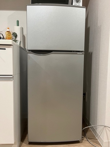 ★春からの新生活に★SHARP 2ドア冷凍冷蔵庫118Lーシルバー（2017年製）