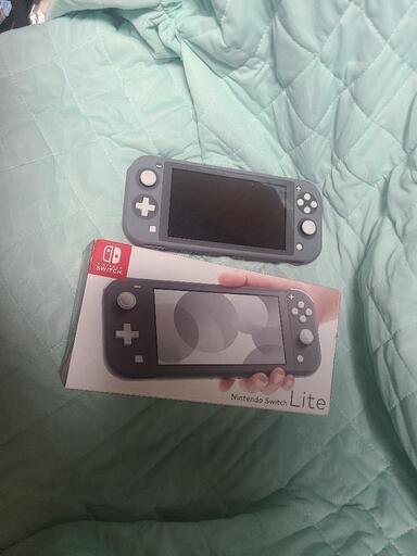 お得！Switch　Lite　グレー