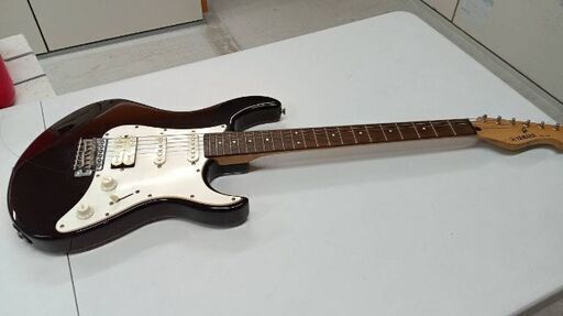 Yamaha EG-112 Model Electric Guitar エレキギター ヤマハ パシフィカ