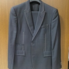 Paul Smithのスーツです！