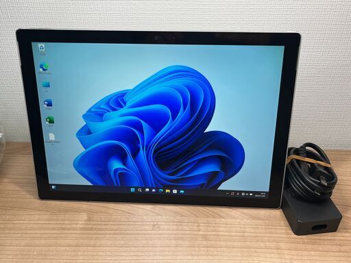 お買い得品〉0862  Microsoft Surface Pro5 第7世代  8GB/128GB i5 Office2021 Windows11