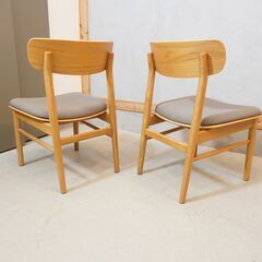 人気の無印良品(MUJI)のオーク無垢材を使用したリビングダイニングチェア 2