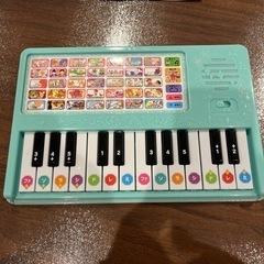 【ジャンク品】おもちゃの電子ピアノ