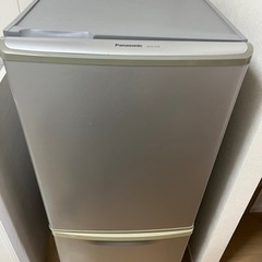 【無料】パナソニック冷蔵庫　NR-B142W