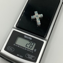 K18WG ダイヤモンドクロス ペンダントトップ 0.65ct 2.8g
