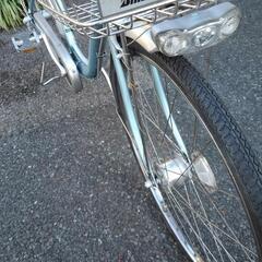 中古自転車２８１９　前後タイヤ新品！ブリヂストン　カルーサベルト　２６インチ　３段ギア　LEDオートライト　アルミフレーム　ベルトドライブ　ステンレス部品多用