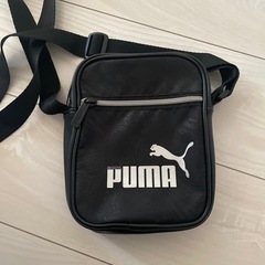 PUMAショルダーバック