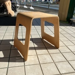IKEA イケア　木製椅子　スツール　（11-43）