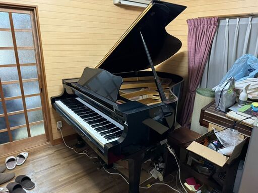 ヤマハ グランドピアノ C３