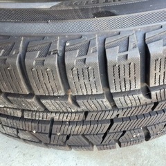 スタッドレスタイヤホイールセット　ヨコハマ　アイスガード　