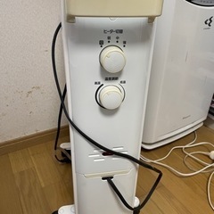 ウェーブ型オイルヒーター 暖房器具 KWOH-120C アイリス...