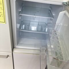 ｱｸｱ　2ﾄﾞｱ冷蔵庫　HG-1271