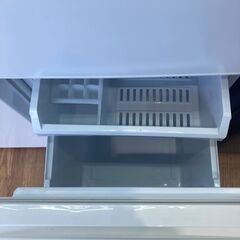 ｱｸｱ　2ﾄﾞｱ冷蔵庫　HG-1271