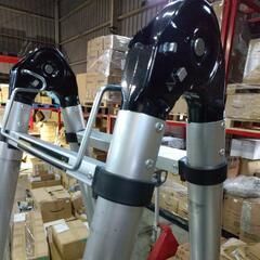 115t 未使用品 伸縮はしご 約４メートル 折りたたみ可能なはしご拡張可能なはしご y112705t 