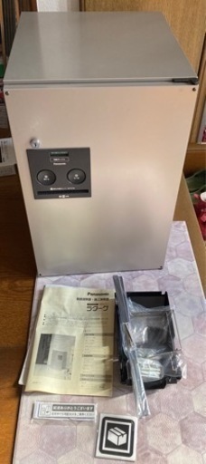 宅配ボックス　未使用　Panasonic COMBO 　屋内保管　CTNR4020RSAZ