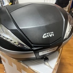 【ネット決済・配送可】GIVI V56 ハードケース　モノキーケ...