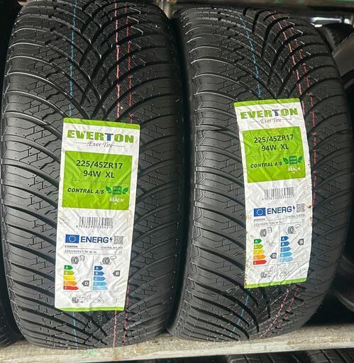 🌞225/45R17⛄工賃込み！新品未使用！ロードスター、IS、オーリス  