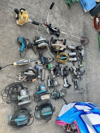 工務店引き上げ品　電動工具　まとめ　マキタ　HITACHI多数　現状渡し