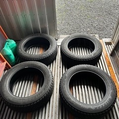 225/60/R18 スタッドレス　ブリヂストン