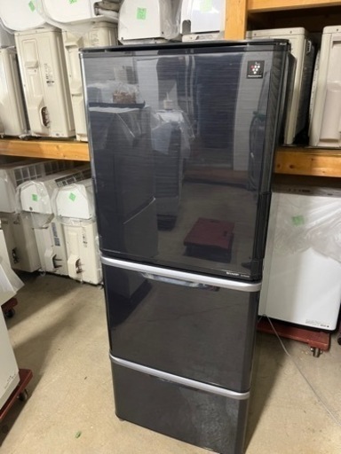 【両開きドア‼︎】SHARPノンフロン3ドア冷蔵庫314L/自動製氷！