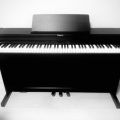 【ネット決済】Roland ピアノ 88鍵 RP-301 RW