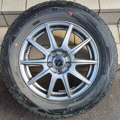 ダンロップ スタッドレス アルミホイール付き　195/65 R15 5穴 プリウス等に適合