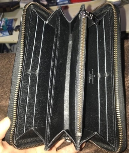 VUITTONの長財布‼️ 中古品