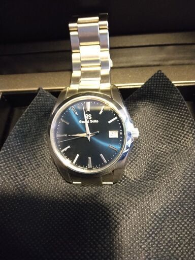 本日限りグランドセイコー腕時計、140000円。