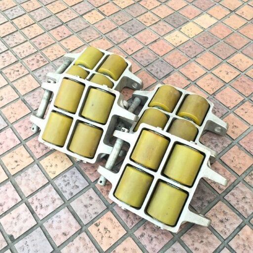 今野製作所 UWD-2E×1/UWA-8E×3 イーグルローラー 4個セット ローラ―バー2個付き ※ローラ―バーのメーカー、型番は不明です【市川行徳店】【店頭取引限定】【中古】管理番号：ITRC25UJ2POS 今野製作所 UWD-2E×1/UWA-8E×3 イーグルローラー 4個セット ローラ