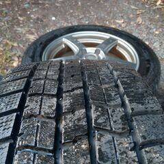[ワゴン車、SUV等に]215/60R17　スタッドレスタイヤ　アルミホイール付き　4本