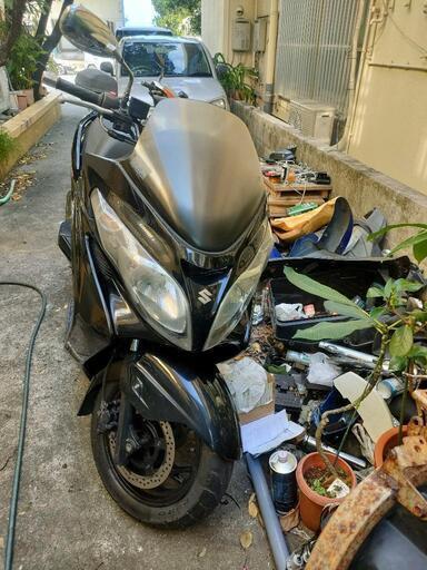 SUZUKI　スカイウェーブ250　\nCJ44　　色　黒