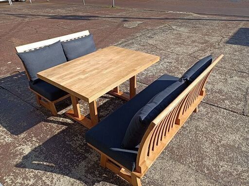 タンスのゲン　天然木のテーブルとベンチ椅子２脚のダイニングセット『中古美品』