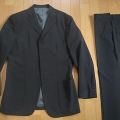 【美品】ワールド3CAN4ON上質ブラック3釦スーツ細身YA6上...
