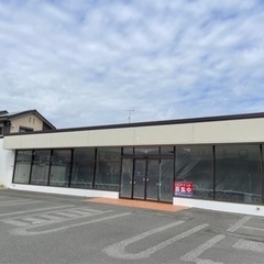 旧コンビニ跡地🏪店舗、事務所🏢※用途はお問合せ下さい🙇