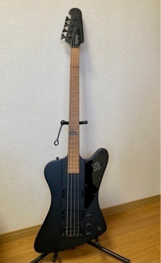 エピフォン　サンダーバード　マットブラック　ベース　Epiphone Thunderbird