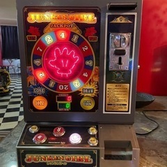 ジャックポットJP、ビッグボス、ポーカー、100スロ、卓上機