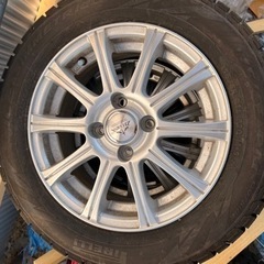 バリ山スタッドレス175/65-14ピレリ